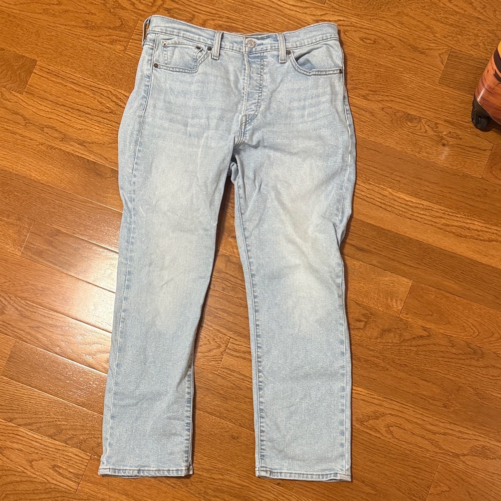 Levi’s Wedgie Jeans